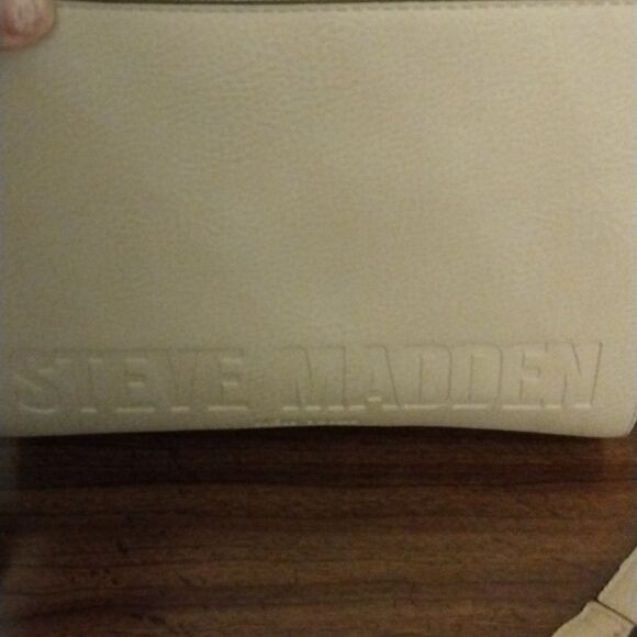 Steve Madden   - Picture 3 of 9